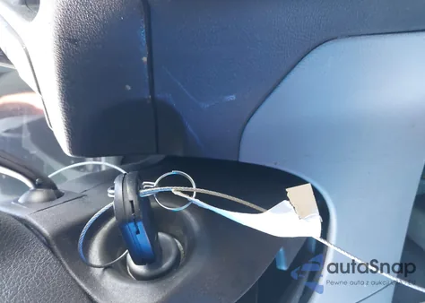 2019 Ford Transit-250 z USA, uszkodzony, nr VIN 1FTYR1ZM5KKB02339